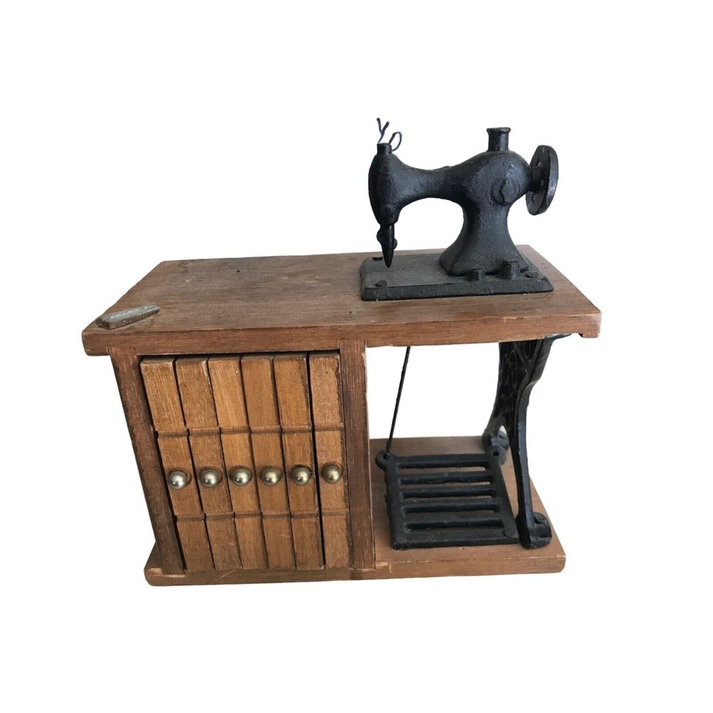 Vintage Enesco Cork and Wood Coasters Sewing Machine Design